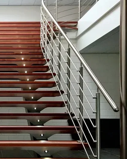 как покрасить перила из нержавейки?