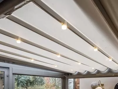 Adjustable Shade Pergola