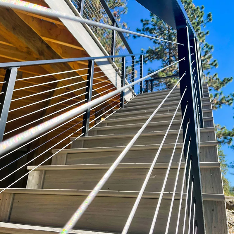 Проволочные перила для лестниц